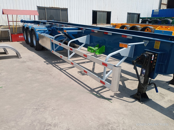 Container transport semi trailer