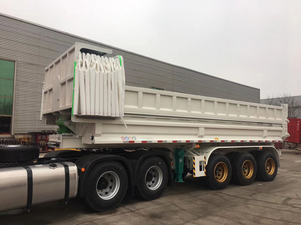 Dump semi trailer